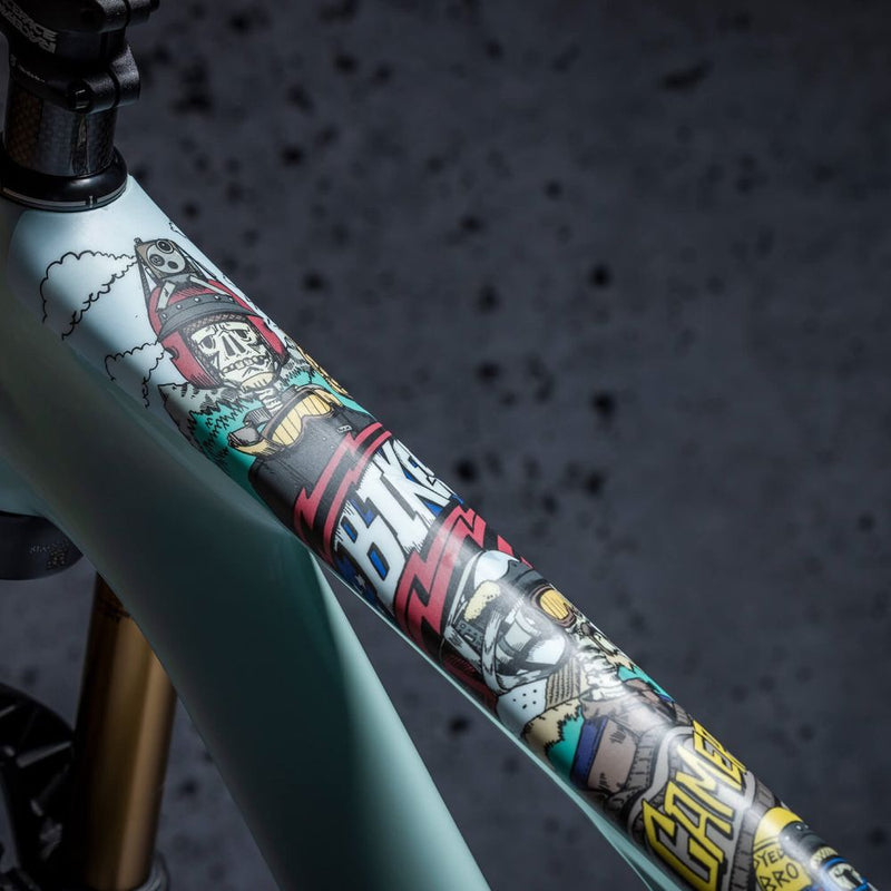 DYEDBRO - STORMSTATIC - BIKES, CAMERA, ACTION!